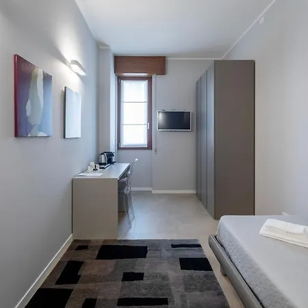 Golgi 4* Pavia